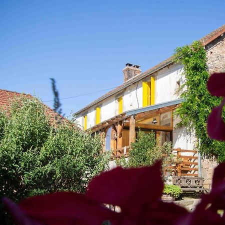 Mérinchal Les Soleils Bed & Breakfast エクステリア 写真
