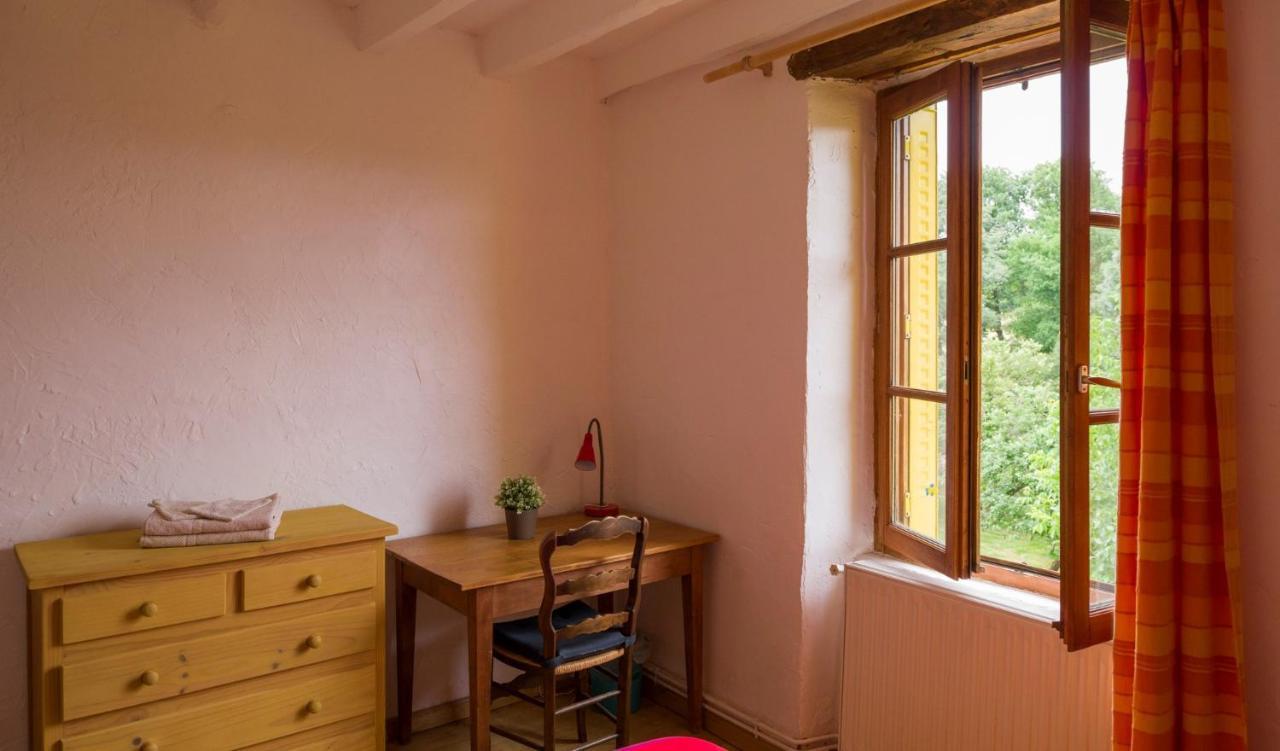 Mérinchal Les Soleils Bed & Breakfast エクステリア 写真