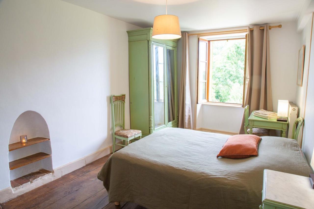 Mérinchal Les Soleils Bed & Breakfast エクステリア 写真